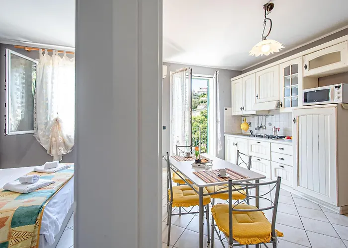 Garage - 250metri Dalle Spiagge - Patio Vista Mare شقة بيترا ليغوري