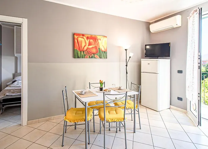 Appartement Garage - 250metri Dalle Spiagge - Patio Vista Mare Pietra Ligure